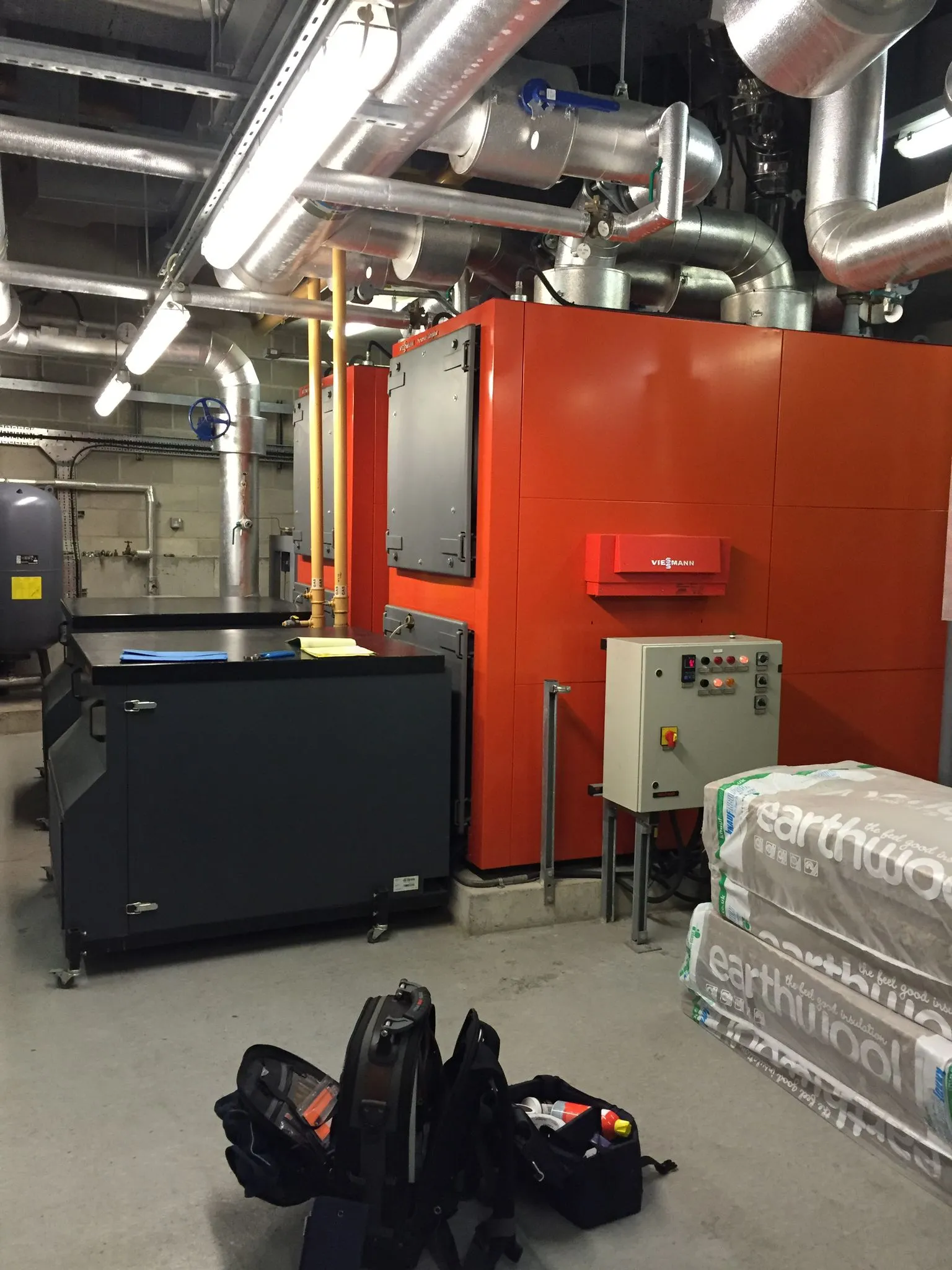 local gas engineer Canbury, KT2